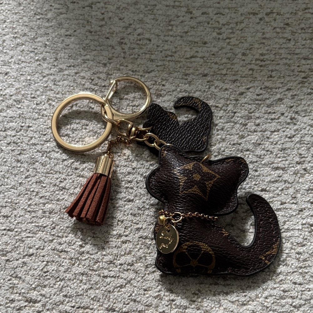 Brown and Gold Keychain with Tassel - Picture 2 of 7